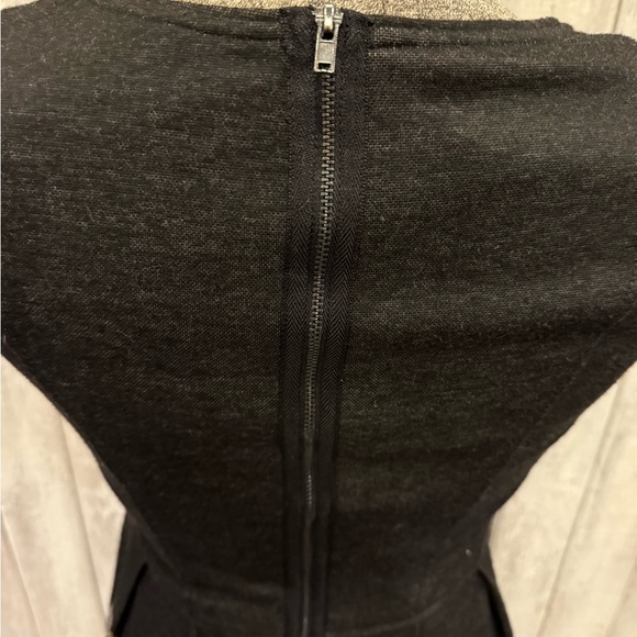 Mangy London Elegant Black and Cream Patterned Women's Dress - Picture 11 of 12